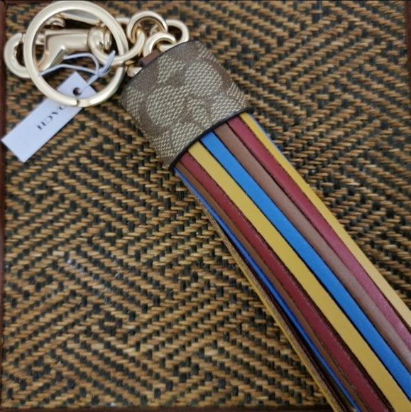 Coach Bag Charm - Picture 2 of 2